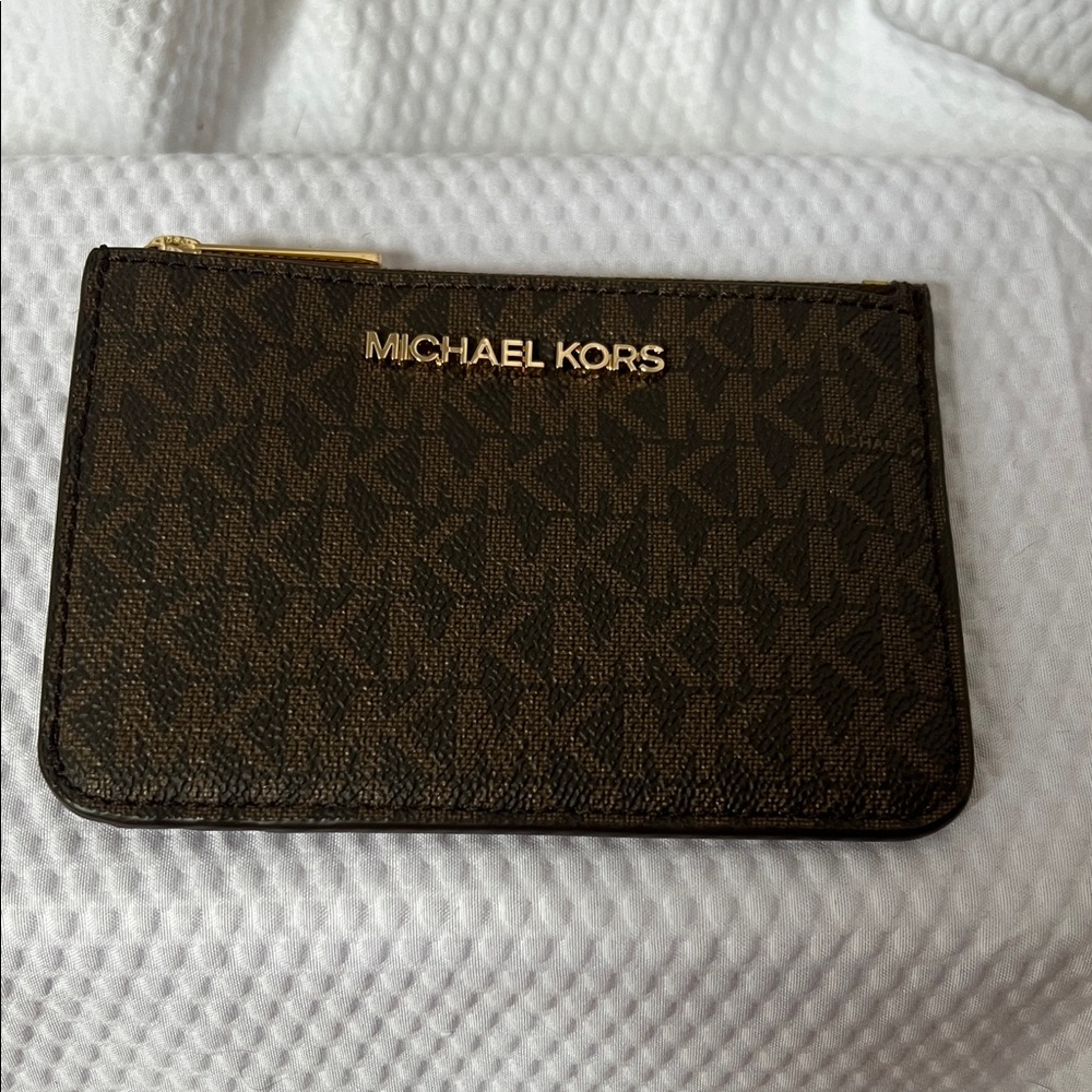 NWOT Michael Kors Jet Set Travel Small Signature Logo Coin Purse